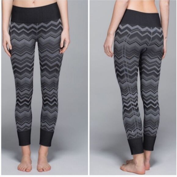 Lululemon seamless yoa leggings black chevron print Sz 6 - Picture 1 of 5